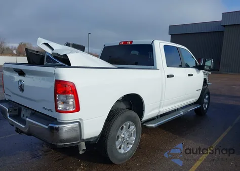 2024 Ram 2500 Big Horn 4X4 6'4 Box from USA, damaged, VIN 3C6UR5DJXRG285426